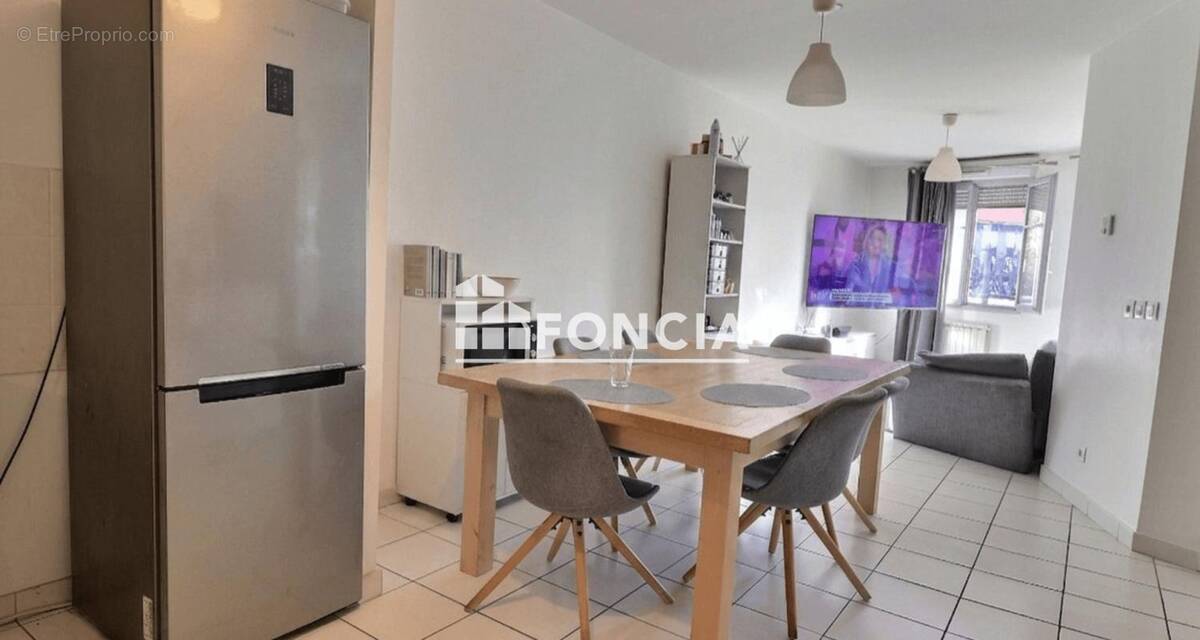 Appartement à SAINT-ETIENNE
