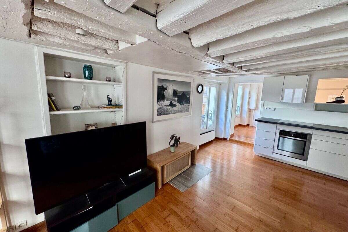 Appartement à PARIS-2E