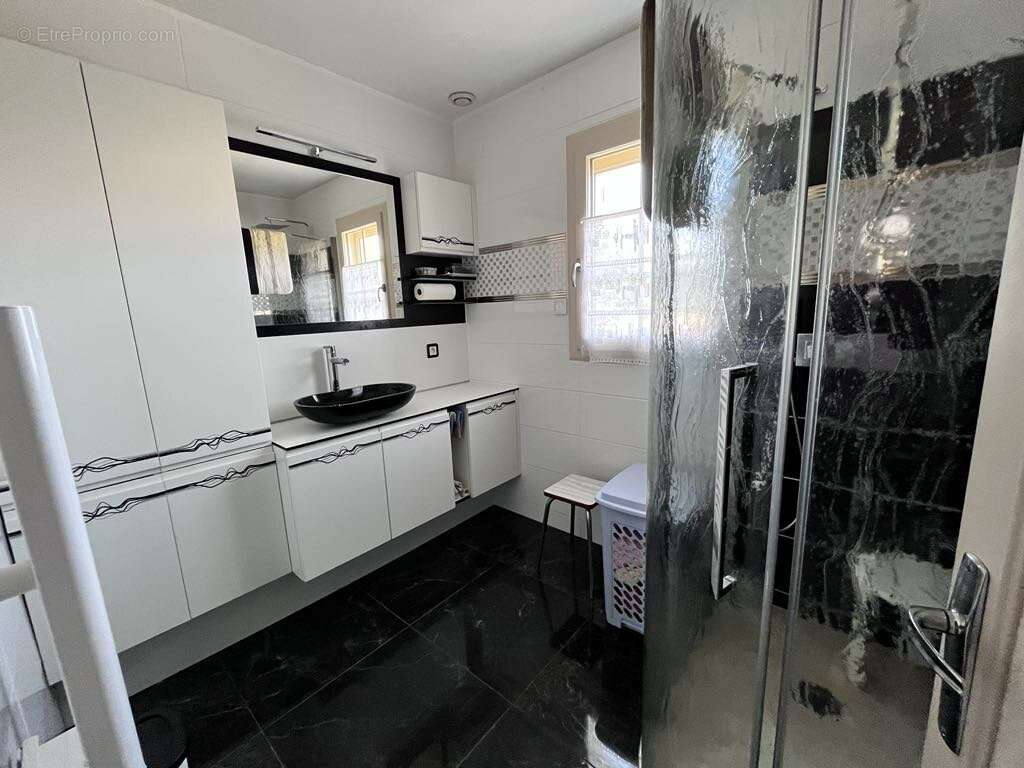 Maison à SAINT-BENOIT-DU-SAULT