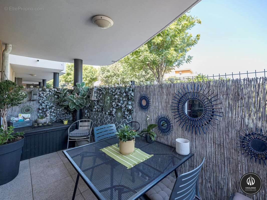 Appartement à MARSEILLE-8E