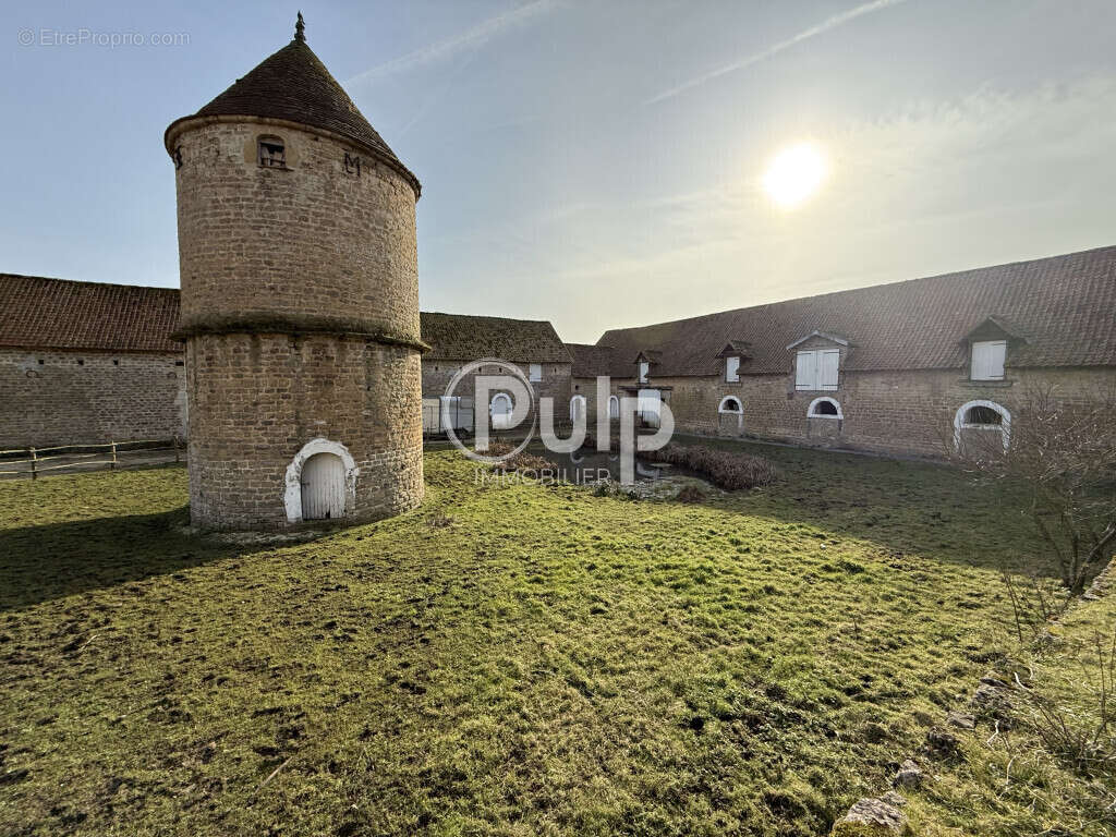 Maison à HESDIN-L&#039;ABBE