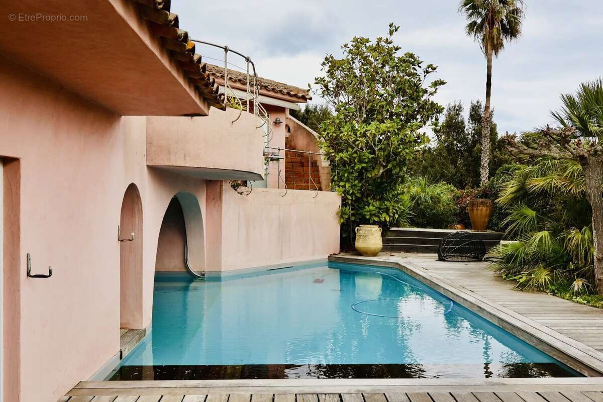 Maison à PORTO-VECCHIO