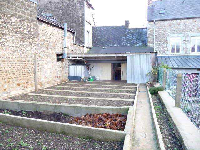 Maison 127 m² à Villaines-La-Juhel  - photo 4