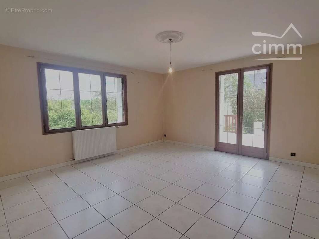 Maison à MONTHOU-SUR-CHER