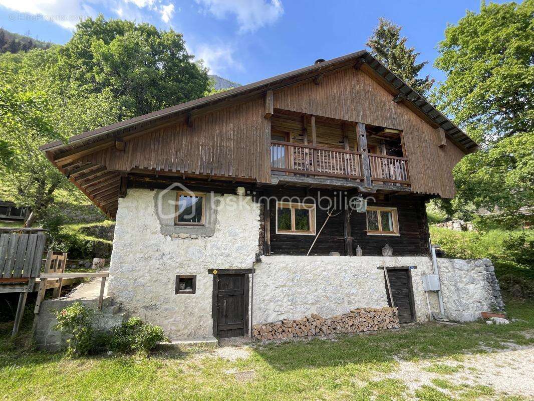 Maison à THONES