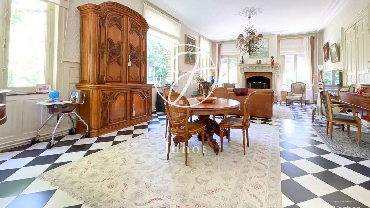 Maison à PHALEMPIN