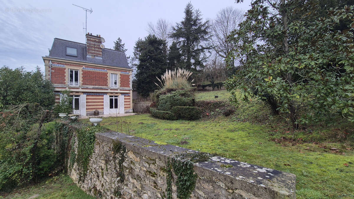 Maison à CHAUMONT-EN-VEXIN