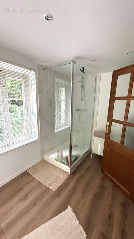 Appartement à MAFFLIERS