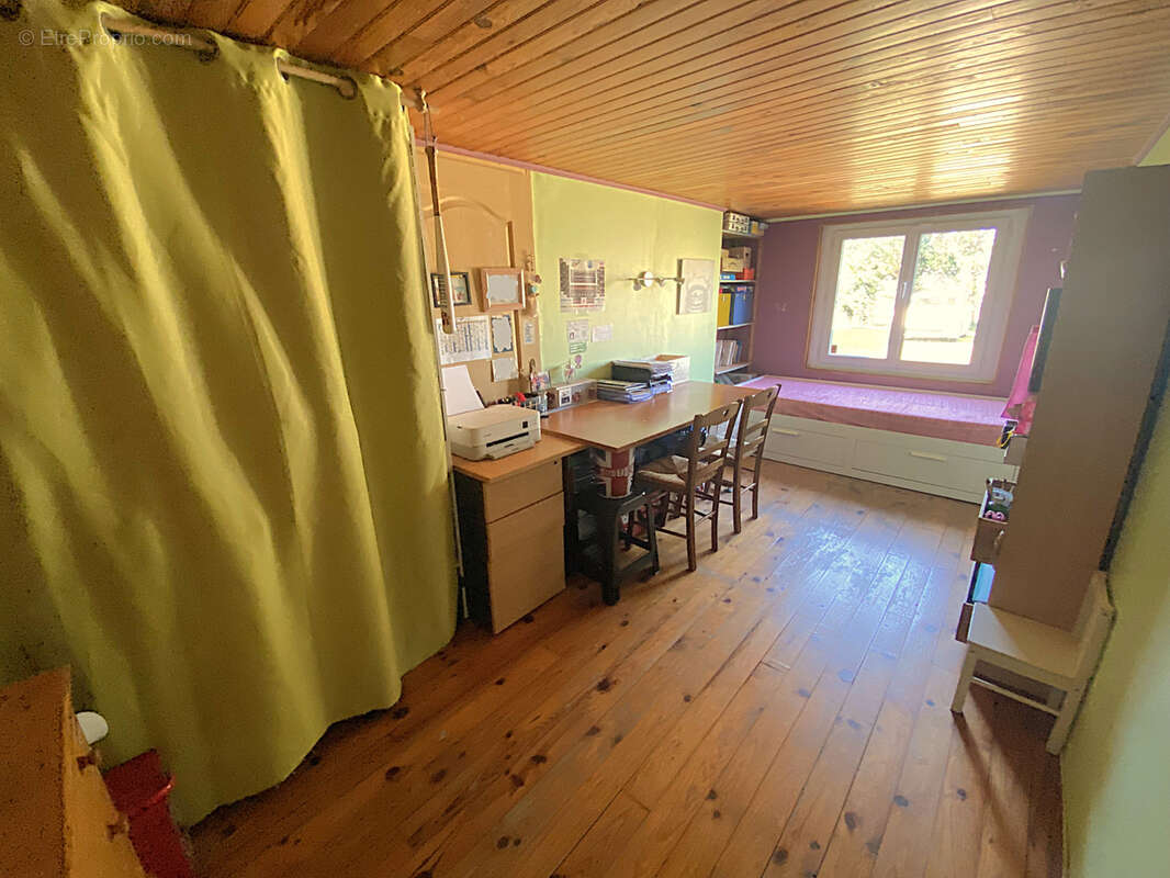 Maison à VILLANDRAUT