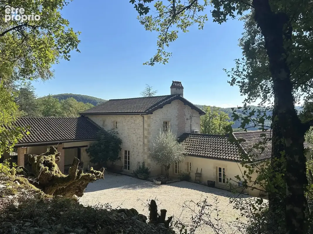 Charmante maison en pierre de 3 chambres avec piscine et vue - photo 14