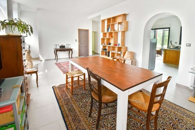 Maison à FACHES-THUMESNIL