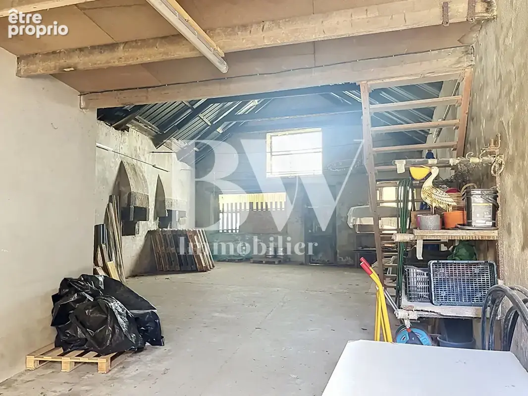 Cléder - Ensemble immobilier de 706 m² avec fonds de commerce inclus  Centre-bourg, commune du littoral - REF : FM620 - photo 11
