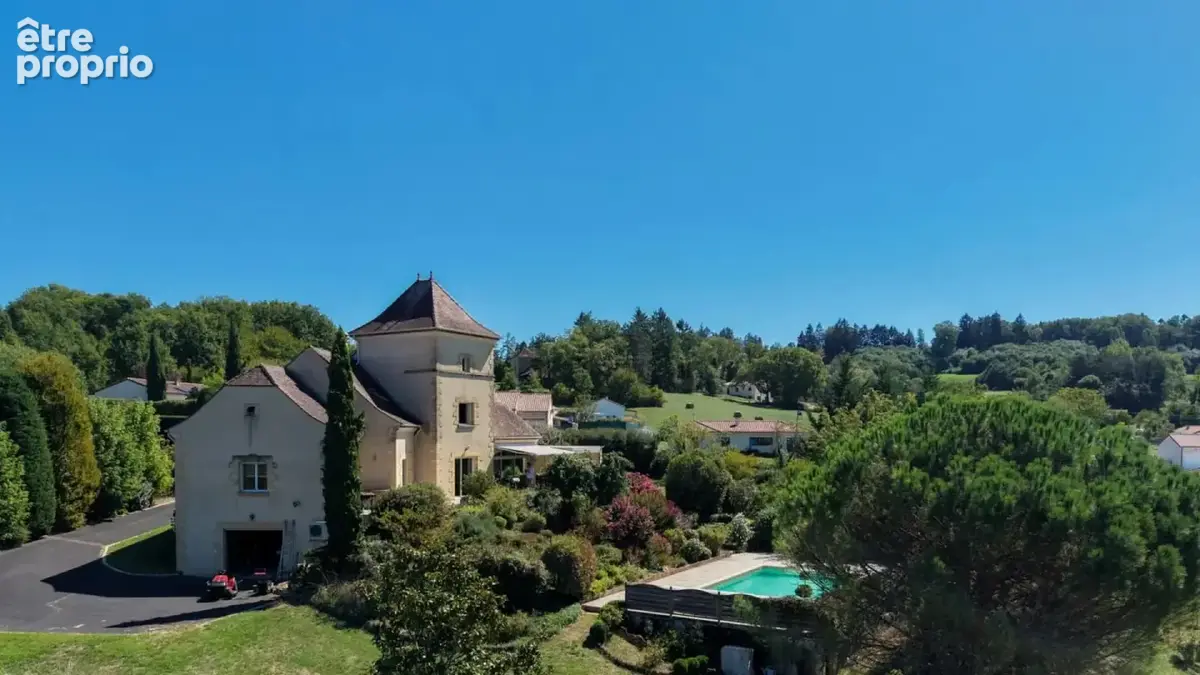 Secteur Gourdon - Ravissante et spacieuse Demeure Contemporaine - photo 3