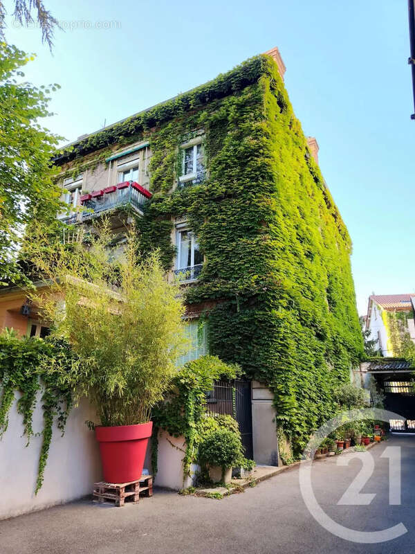 Appartement à VILLEURBANNE