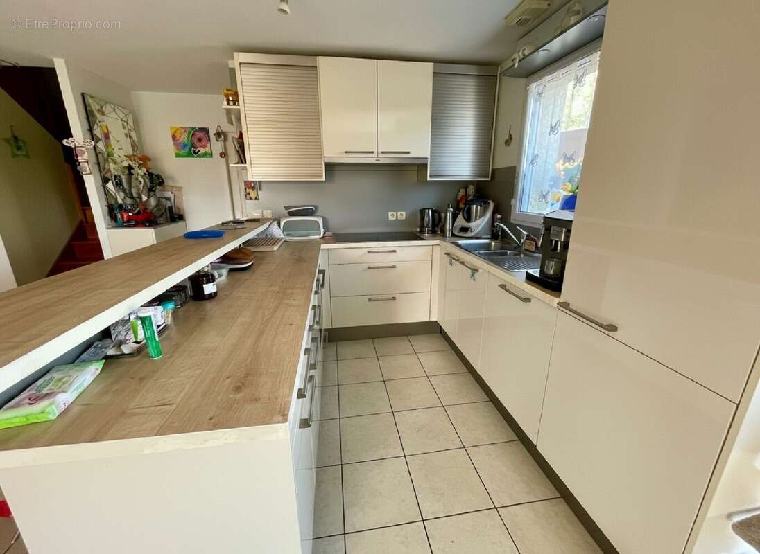 Maison 93 m² à Saint-Germain-Sur-Rhone  - photo 4