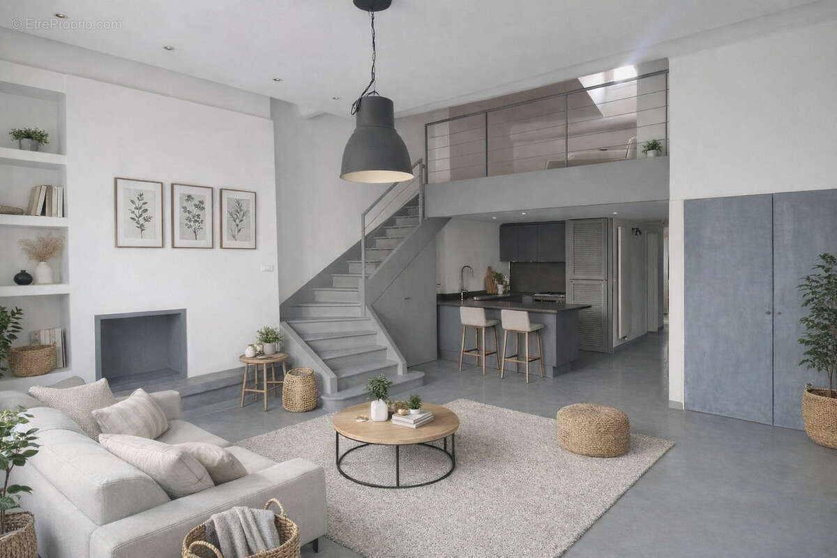 Appartement à MARSEILLE-1E