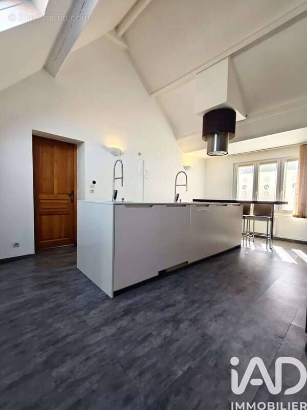 Maison 225 m² à Crochte  - photo 5