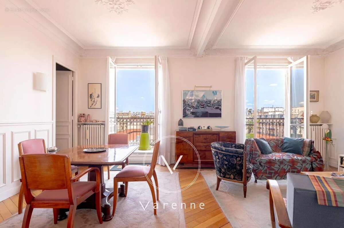 Appartement à PARIS-6E