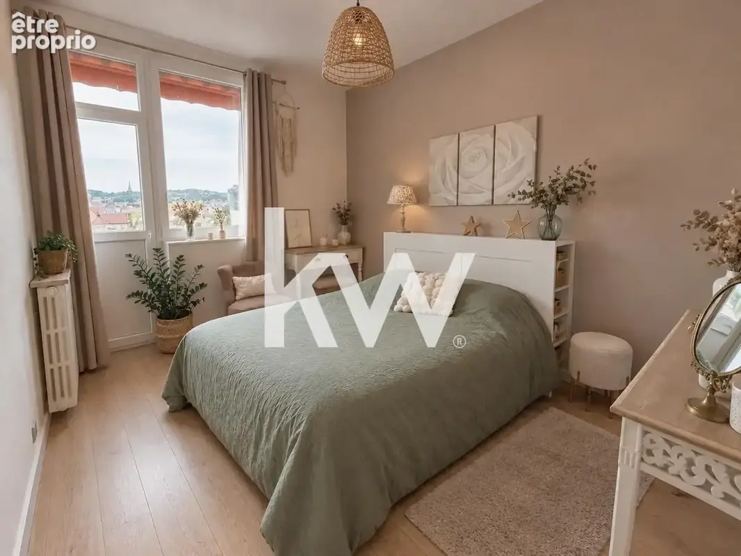 Appartement 4 pièces 103 m² à vendre à Saint-Etienne (42000) - photo 5