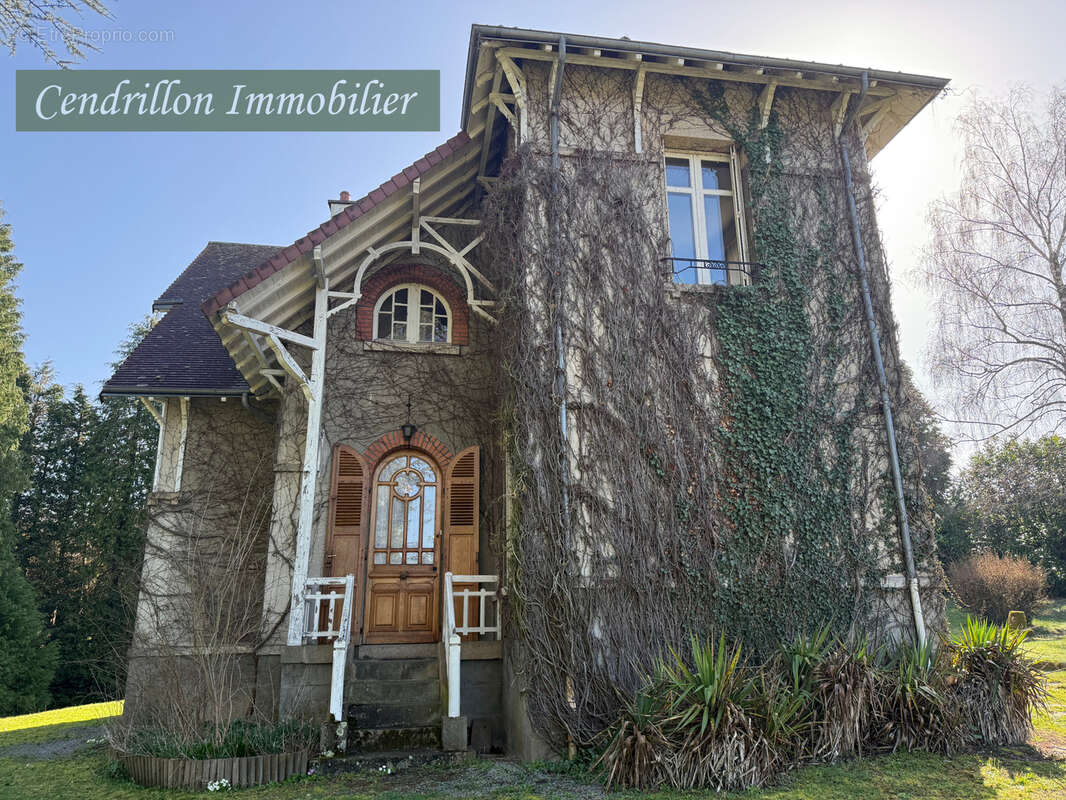 Maison à BOURGANEUF