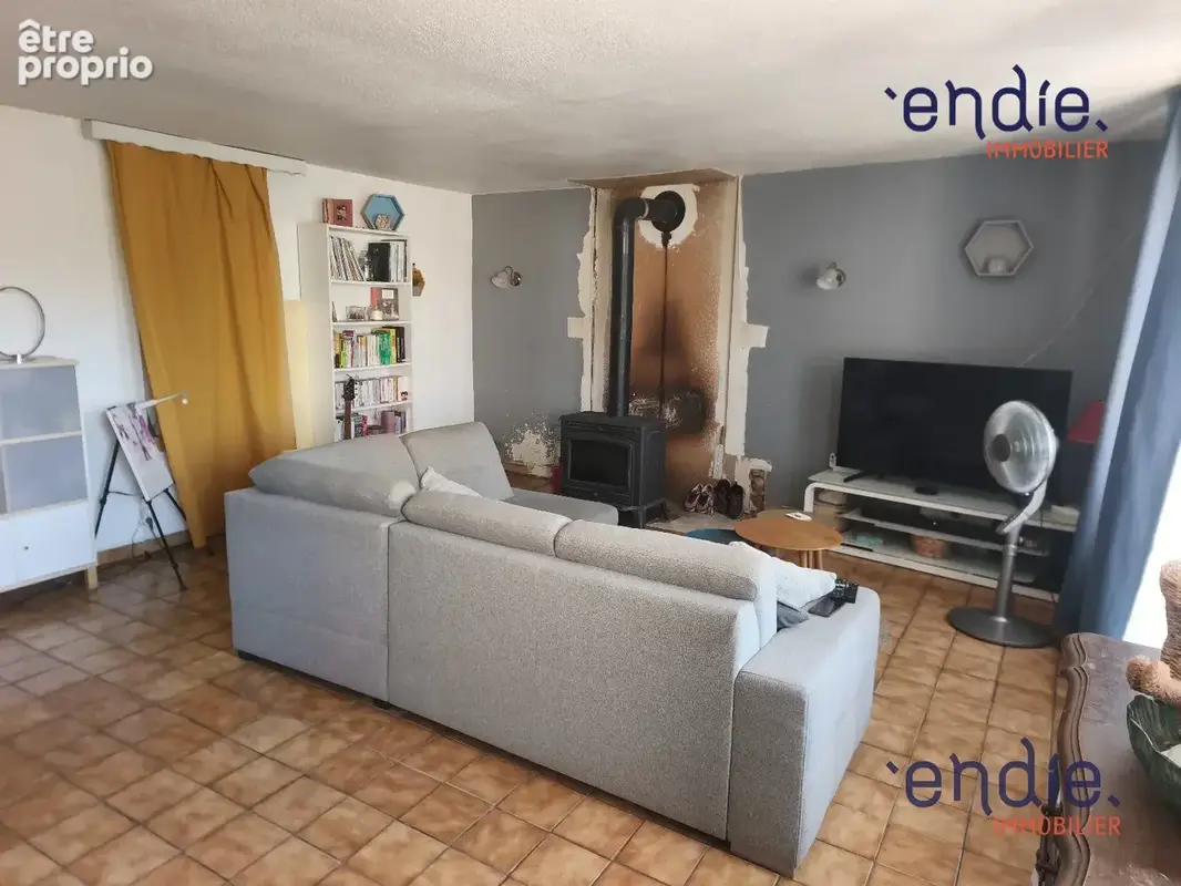 Maison 7 pièces 161 m² à vendre à Cosne-D'allier (03430) - photo 3