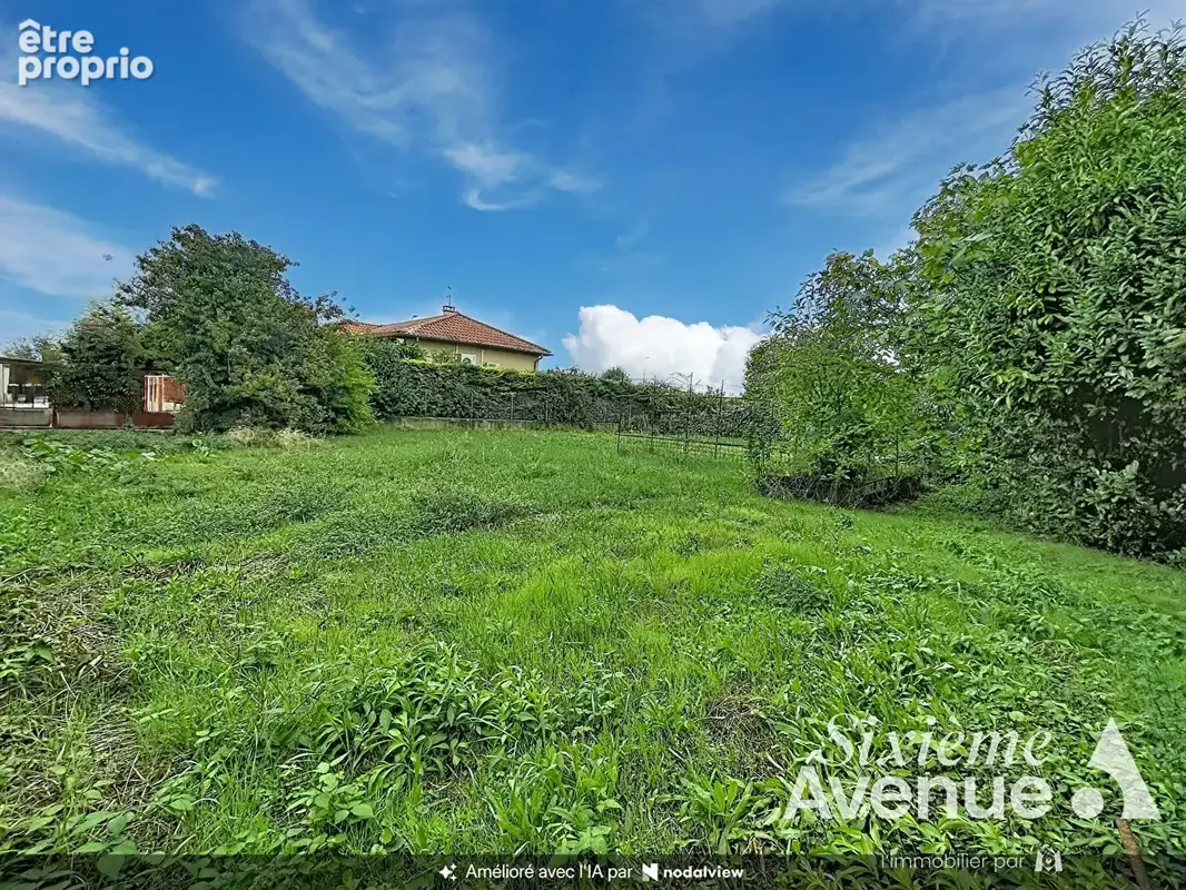 Terrain constructible de 550 m²  habitables - Quartier des Italiens - photo 2