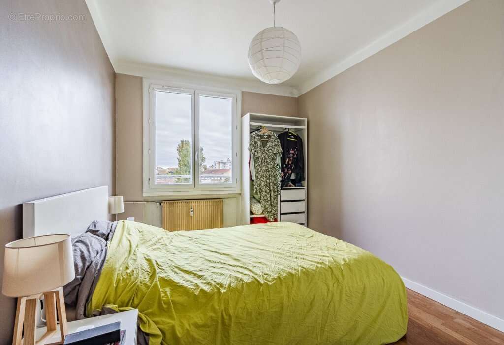 Appartement à LYON-8E