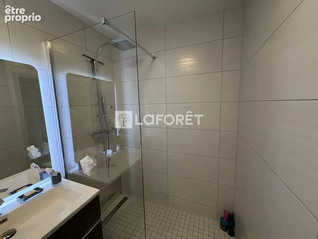 Appartement Saint Louis 4 pièce(s) 82.64 m2 - photo 10