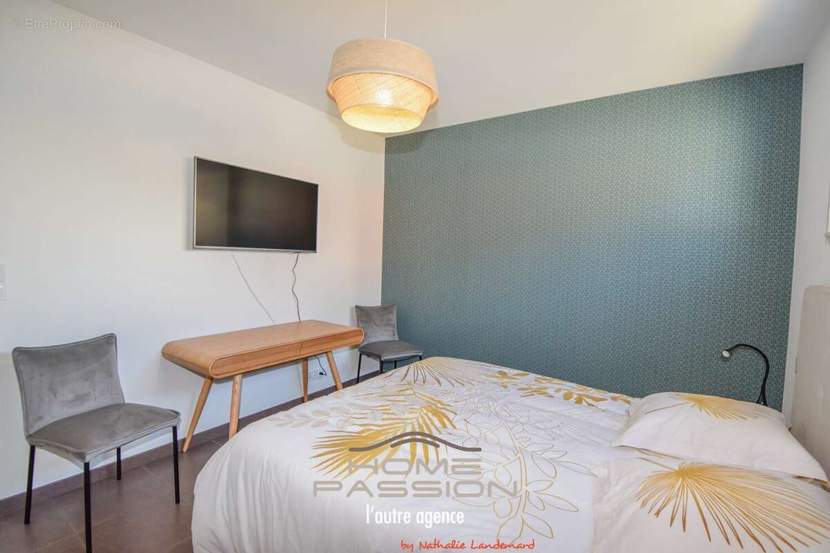 Maison à VAUX-SUR-MER