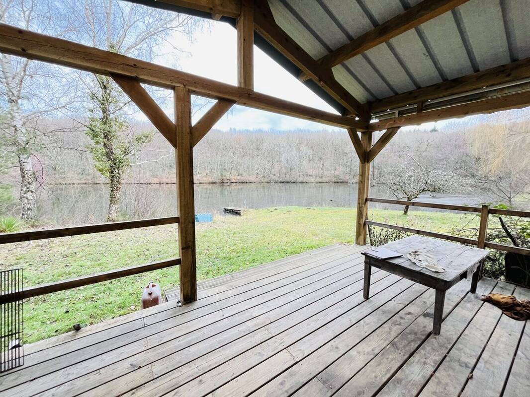 Terrain à MONTLUCON