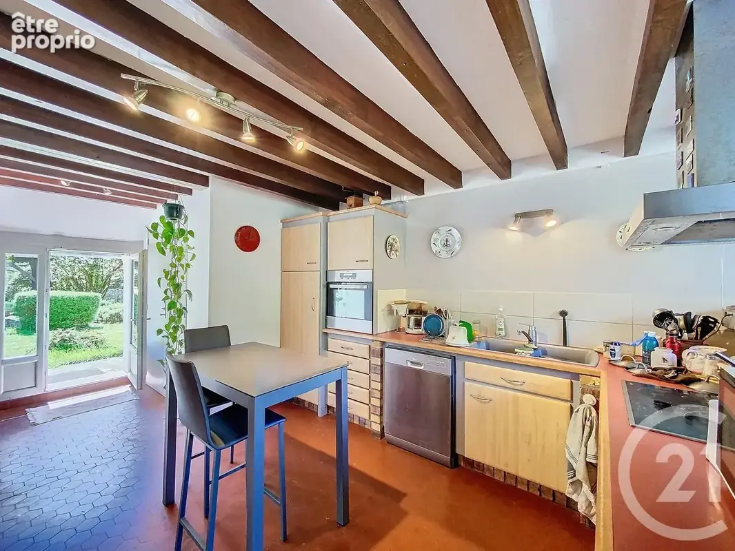 Maison 5 pièces 146 m² à vendre à La Ferte-Saint-Aubin (45240) - photo 5