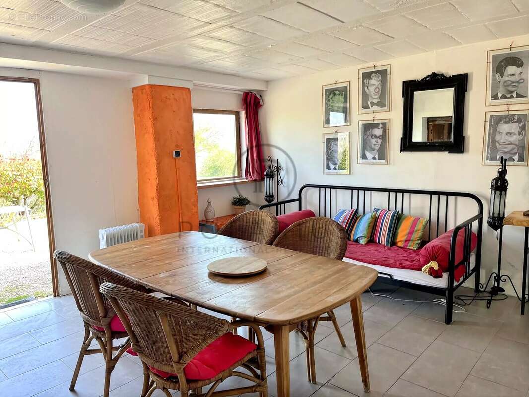 Maison à CAZAC