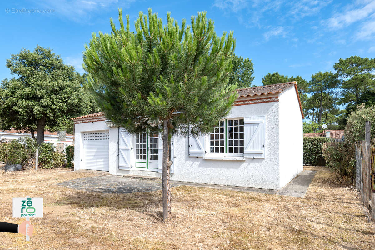 Maison à LONGEVILLE-SUR-MER