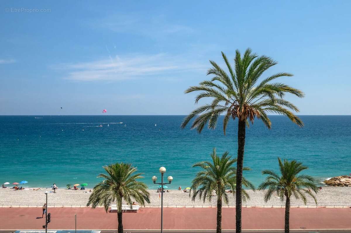 Nice Promenade des Anglais - 3 pièces à rénover - Vue Mer - photo 40
