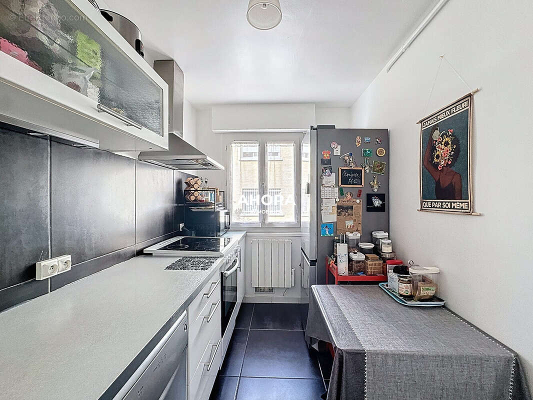 Appartement à MARSEILLE-9E