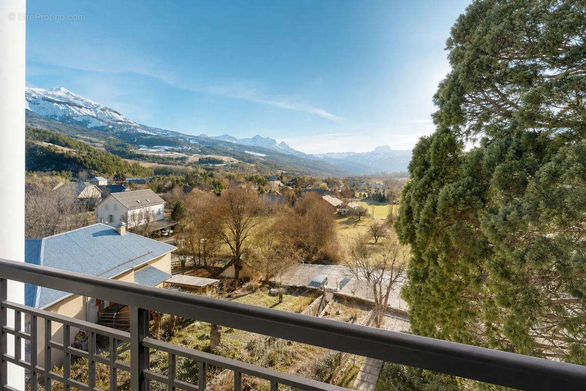 Appartement à JAUSIERS