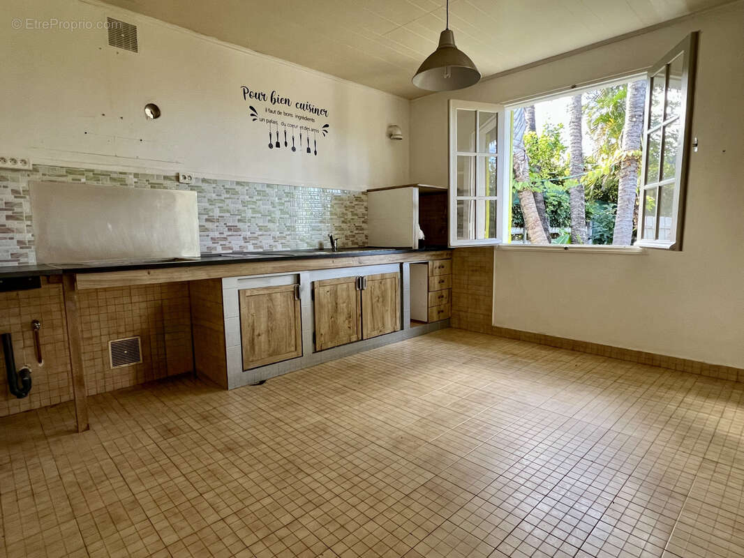 Maison à ENTRE-DEUX