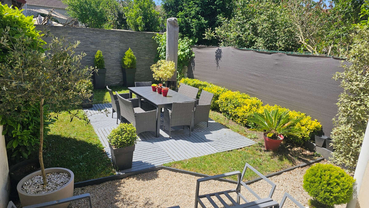 Maison à VILLEMOMBLE