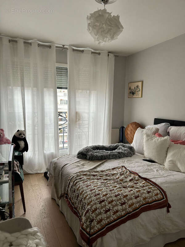 Appartement à LEVALLOIS-PERRET