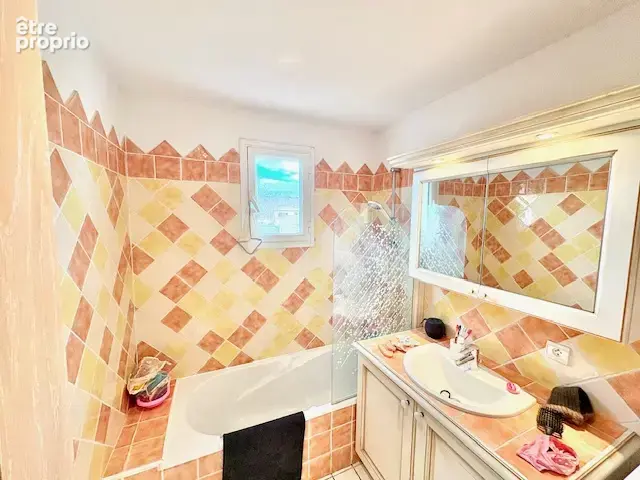 Saint cezaire maison individuelle 4 pieces - photo 13