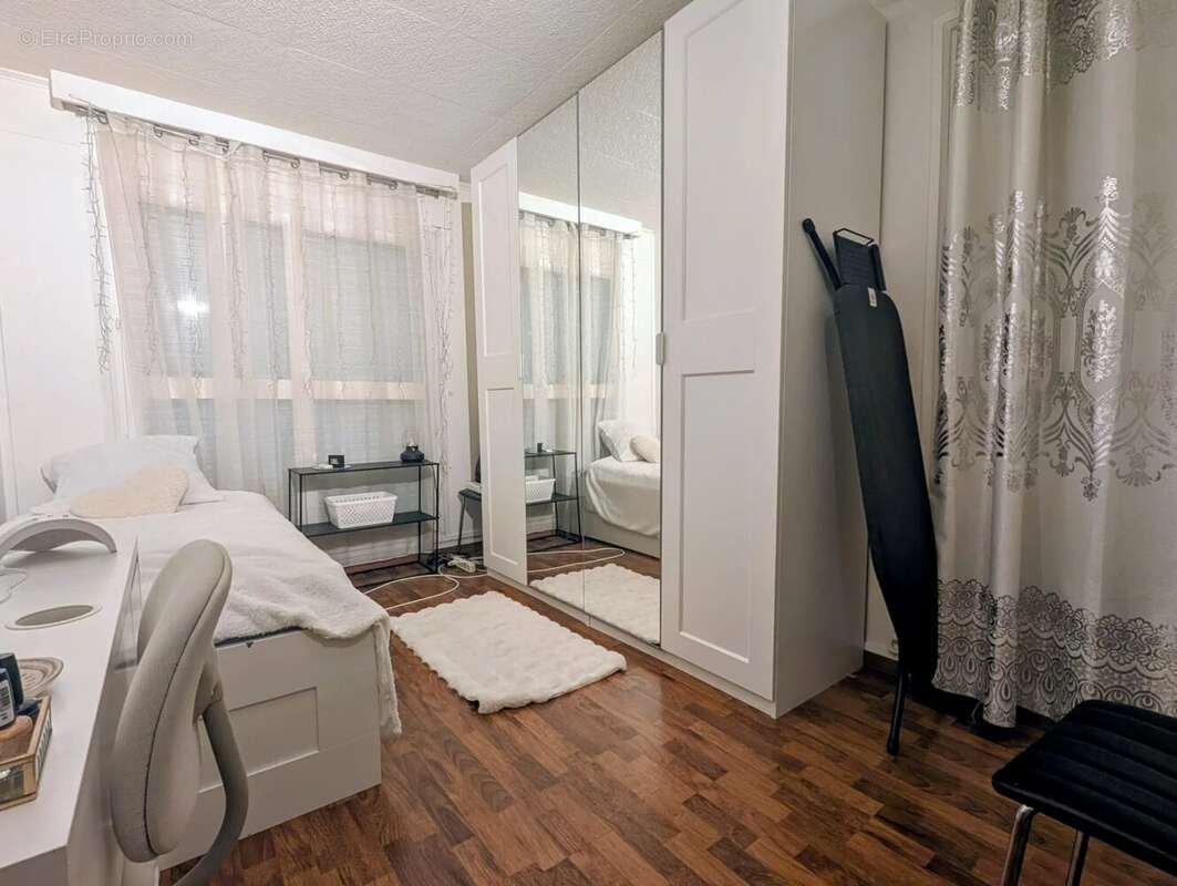 Appartement à PLAISIR