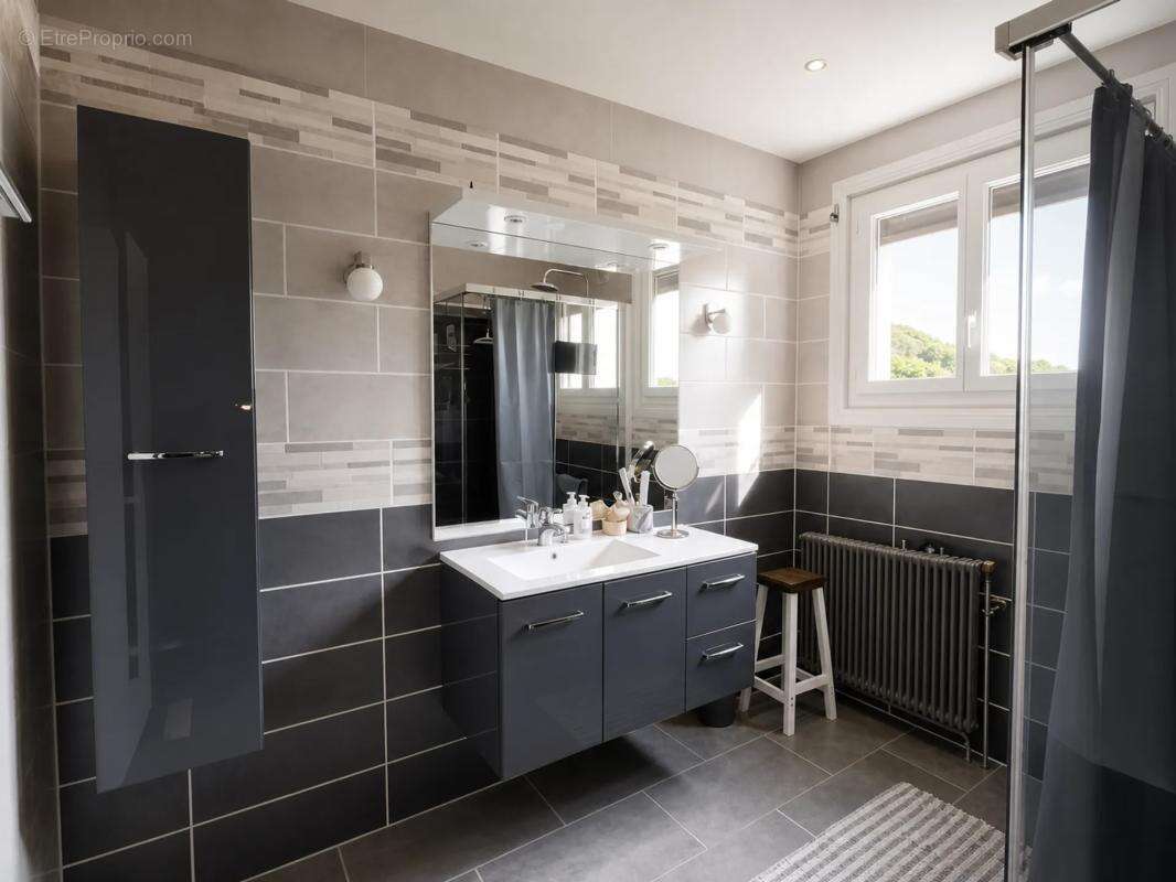 Maison de 4 pièces de 117 m² à Aillant-sur-Milleron - photo 5