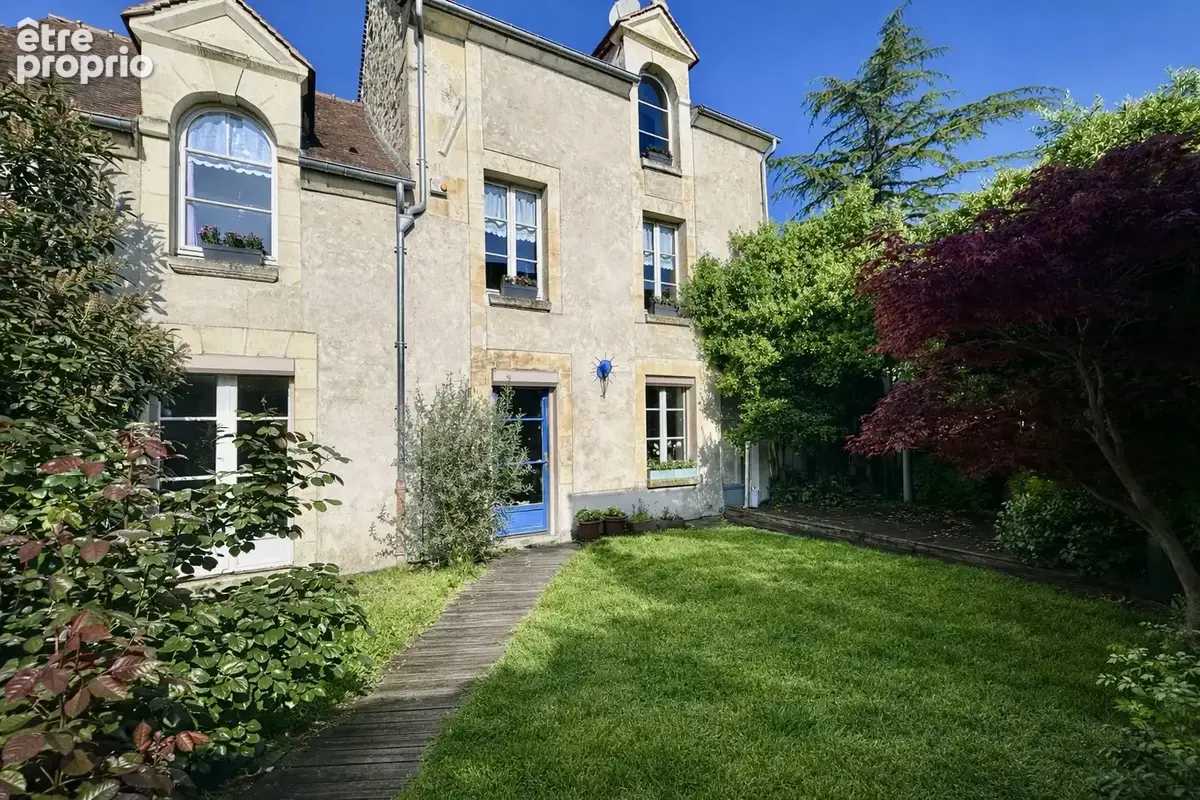 Photo Maison à Gouvieux au prix de 479 000€
