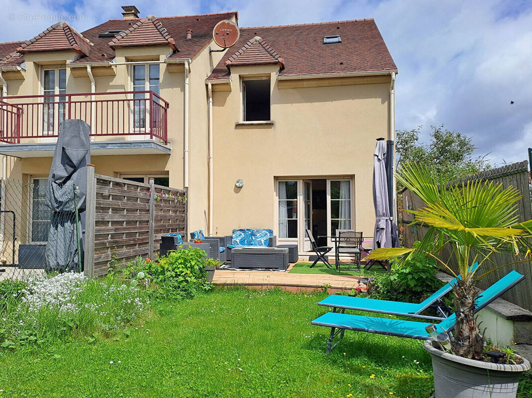 Maison à SAINT-LEGER-EN-YVELINES