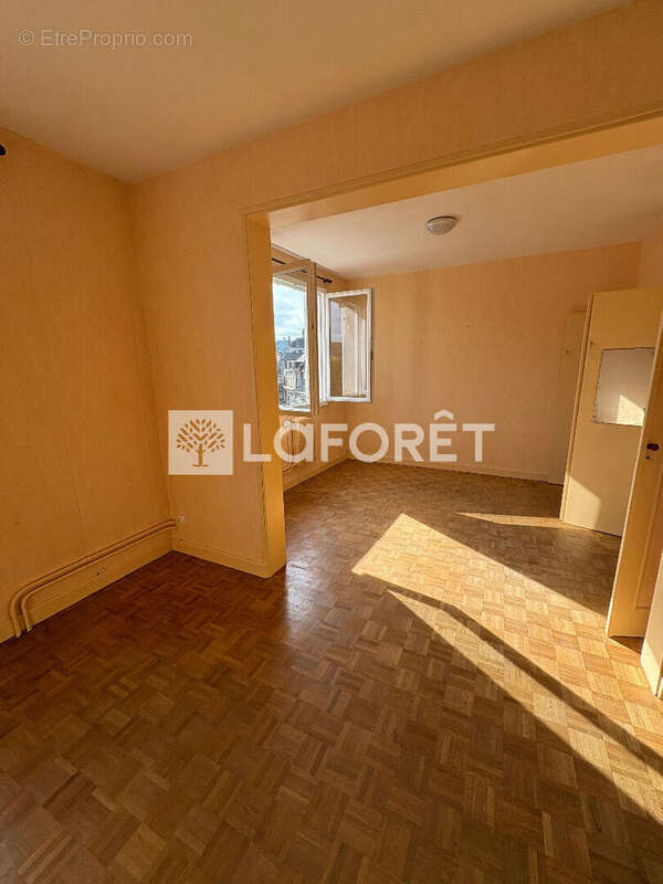 Appartement Hotel de Ville 72 m2 - photo 2