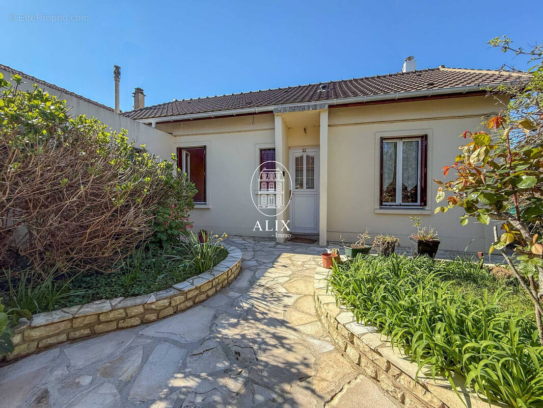 Maison à ARNOUVILLE-LES-GONESSE