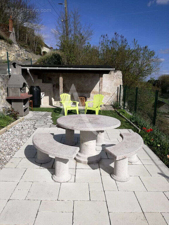 Maison à MONTRICHARD