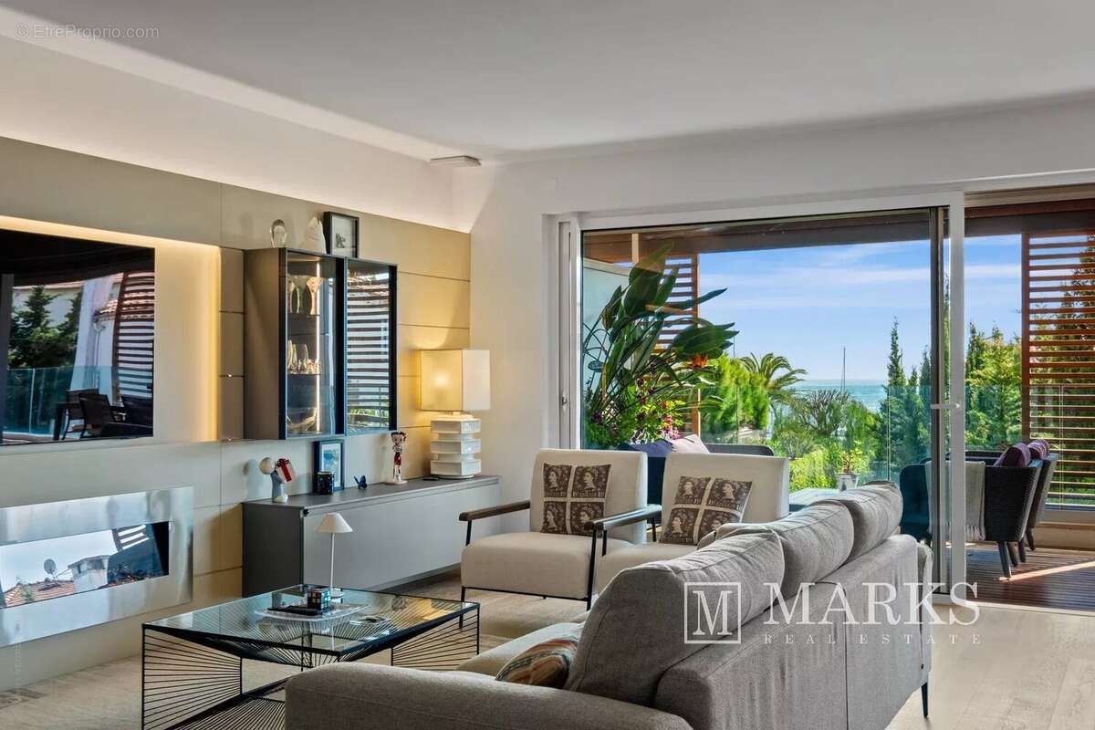 Appartement de luxe à 2 chambres avec grande terrasse et vue sur la mer - photo 6