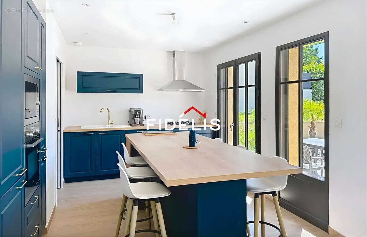 Maison à SAINT-SULIAC