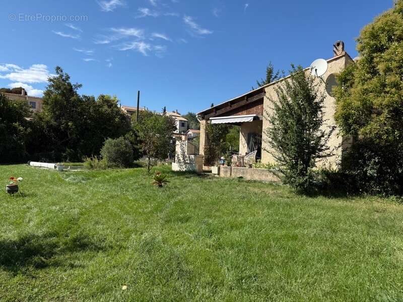 Maison à SIGONCE